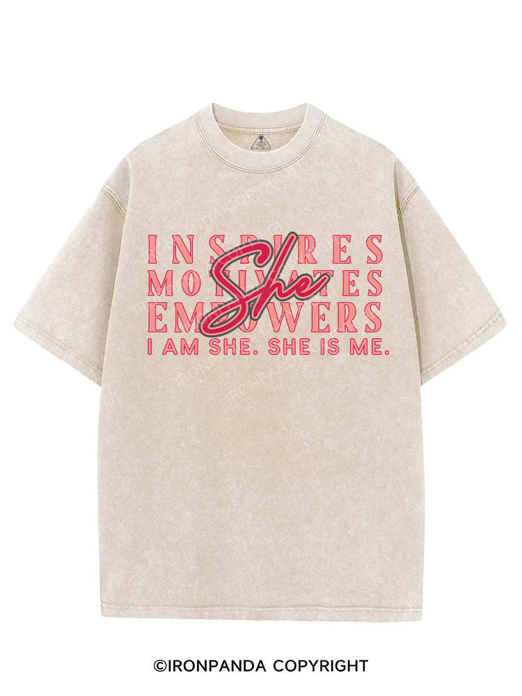 I AM SHE, SHE IS ME VINTAGE GYM SHIRT