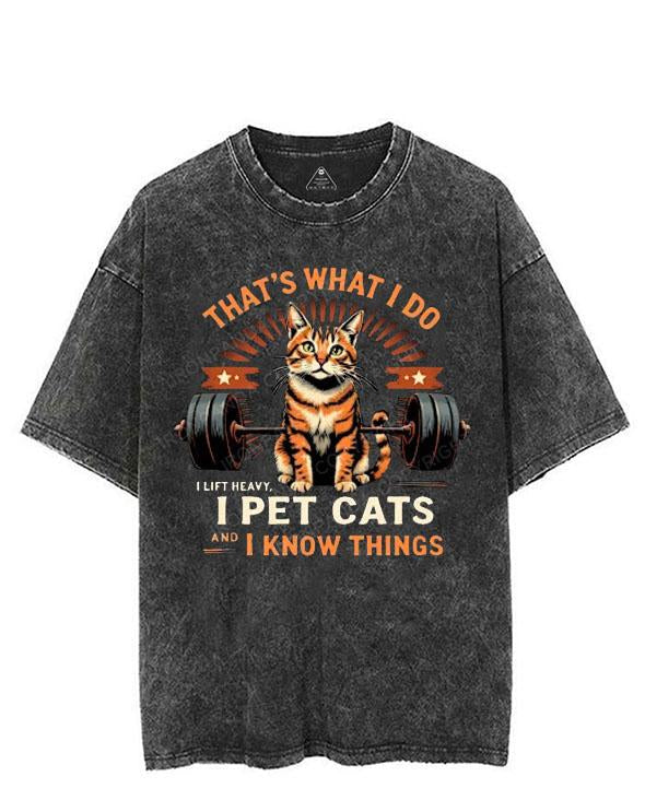 THAT'S WHAT I DO AND I KNOW THINGS VINTAGE GYM SHIRT