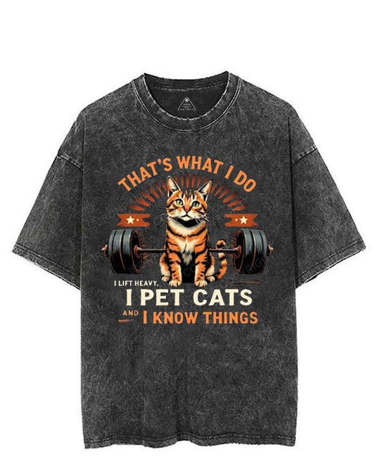 THAT'S WHAT I DO AND I KNOW THINGS VINTAGE GYM SHIRT