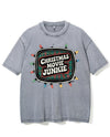 CHRISTMAS MOVIE JUNKIE VINTAGE GYM SHIRT