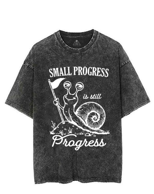 SMALL PROGRESS IS STILL PROGRESS VINTAGE GYM SHIRT